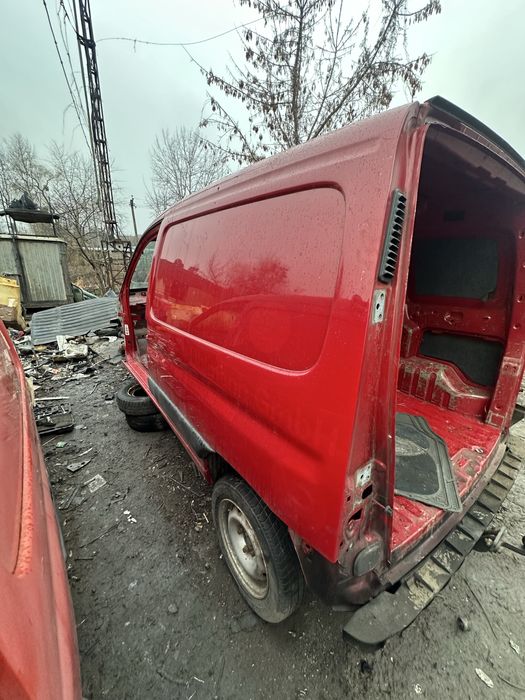 Кузов четверть телевизор ланжерон пежо партнер ситроен берлинго