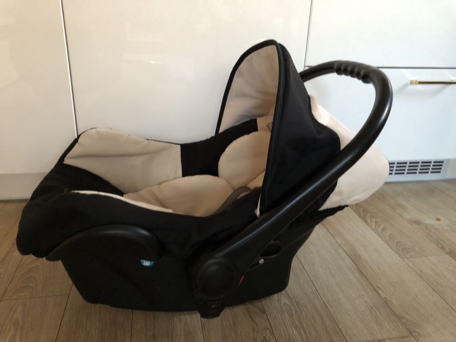 Fotelik samochodowy 0-10 kg