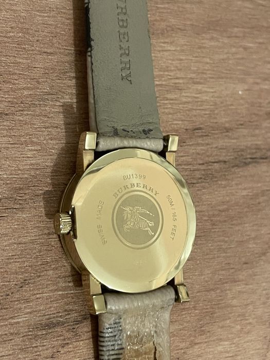 Женские часы Burberry, б/у