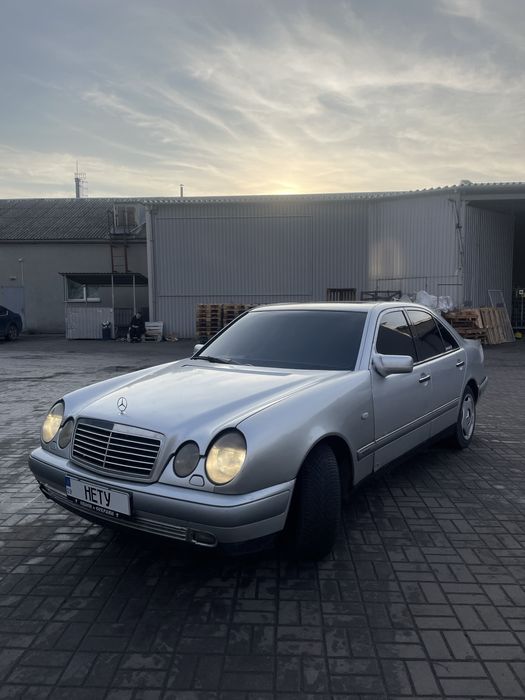 Продам Mercedes w210