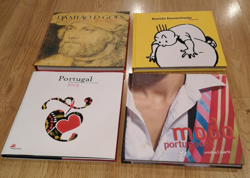 Livros CTT Portugal em selos - Damião de Goes  - Moda