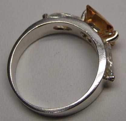 Srebrny pierścionek z cyrkoniami kwadrat i markizy R.16