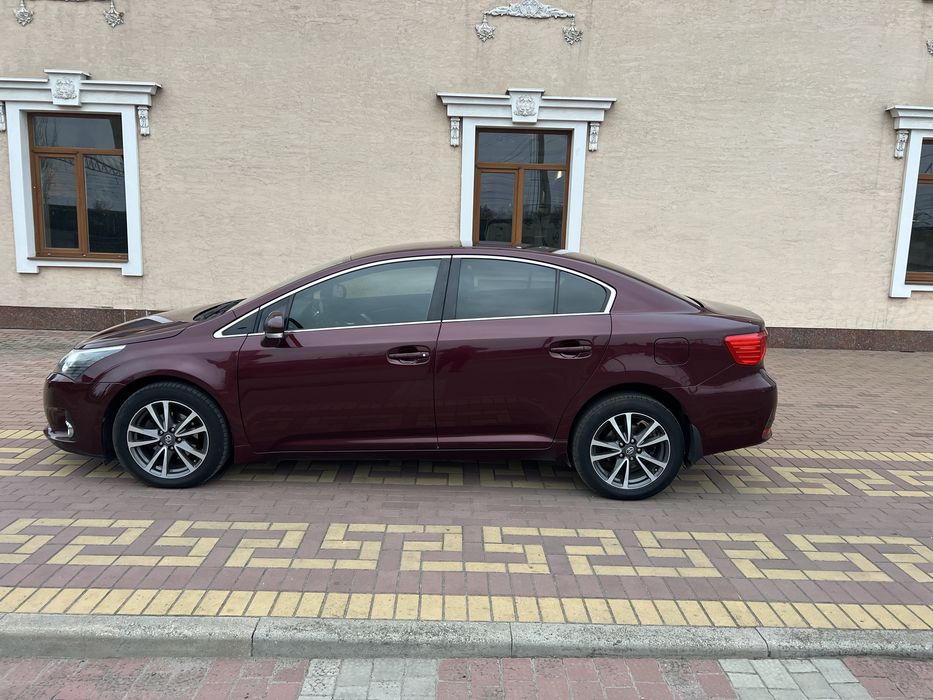 2013 Toyota Avensis 2.0 Гбо4 акпп НЕФАРБОВАН