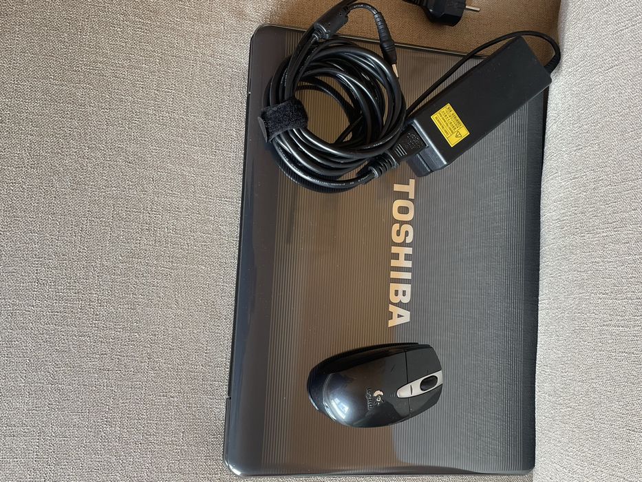 PC portátel Toshiba