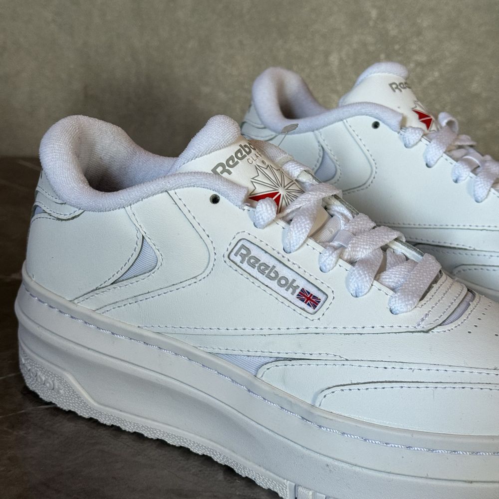 Жіночі шкіряні кросівки Reebok Club C Extra IE6679 ОРИГІНАЛ 100% 38.5