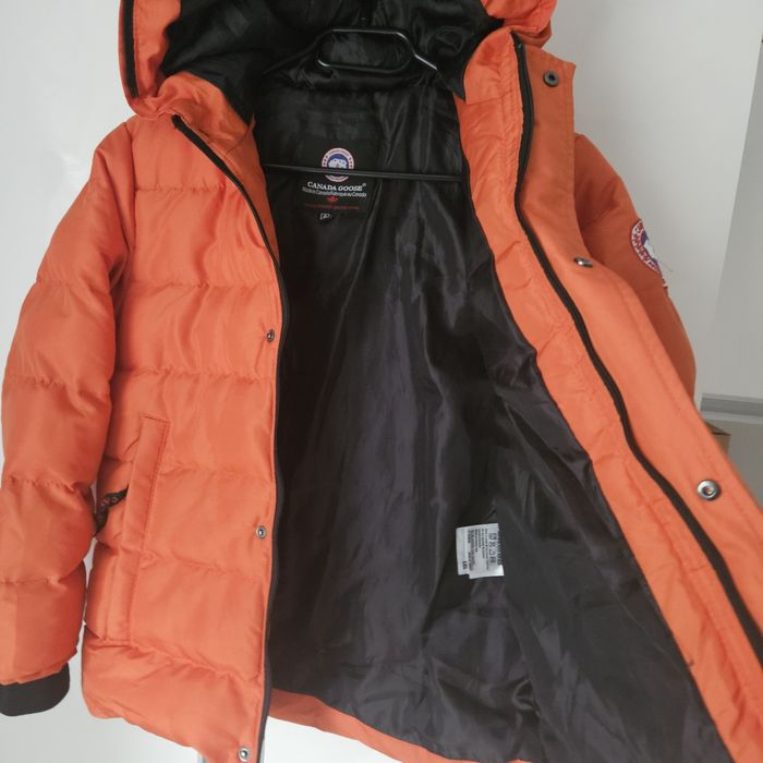 Canada Goose kurtka zimowa 8lat wypełnienie pióra