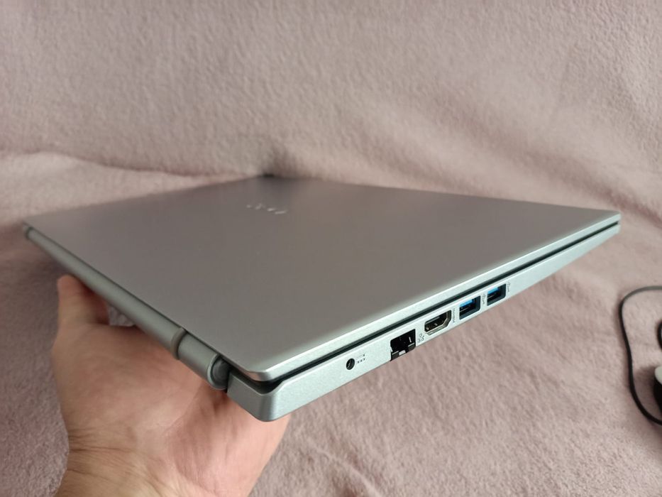 Ноутбук ACER Aspire3