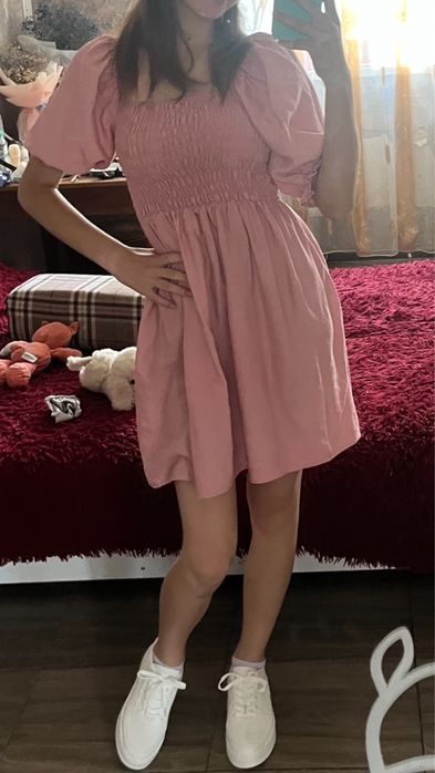 продам сукню,одягала один раз, не сподобався фасон