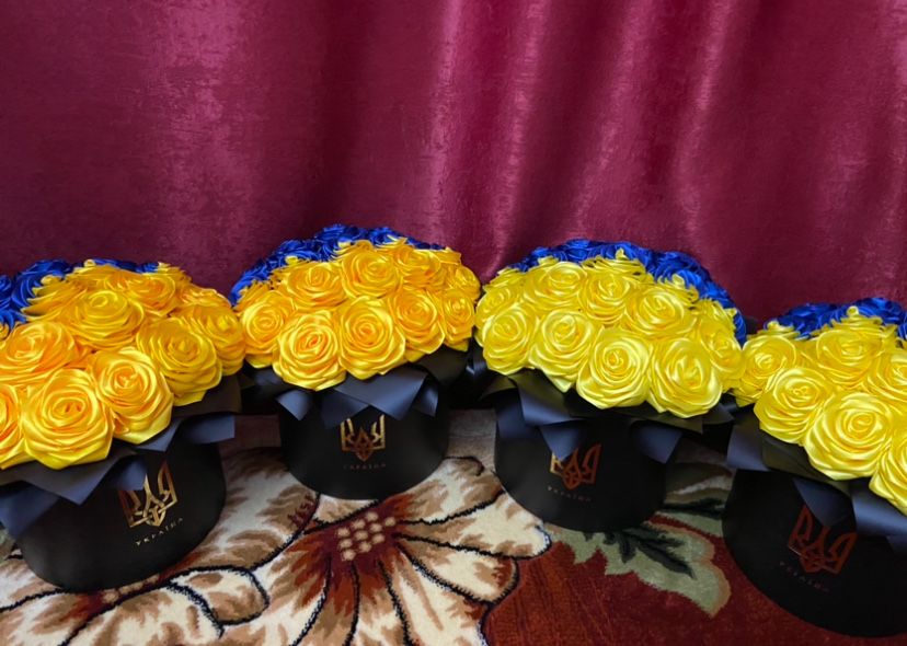 Букети з атласної стрічки