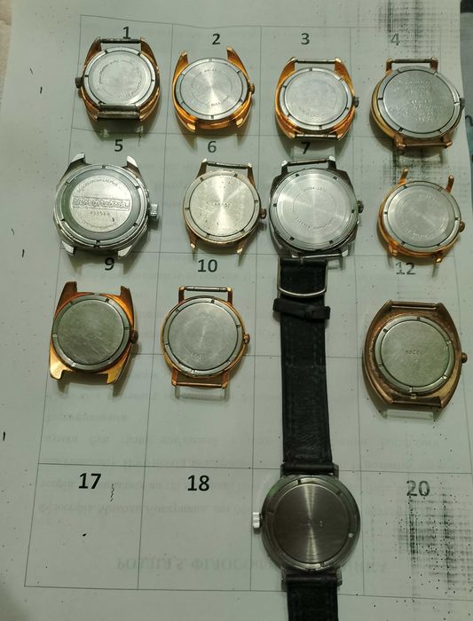 Советские позолоченные часы Восток