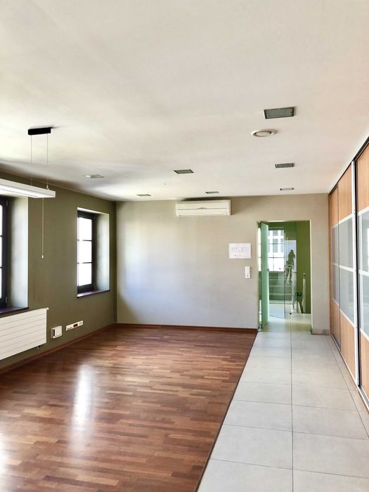 Zabytkowa willa na wyłączność,ścisłe centrum Gliwic 195 m2, dwa piętra