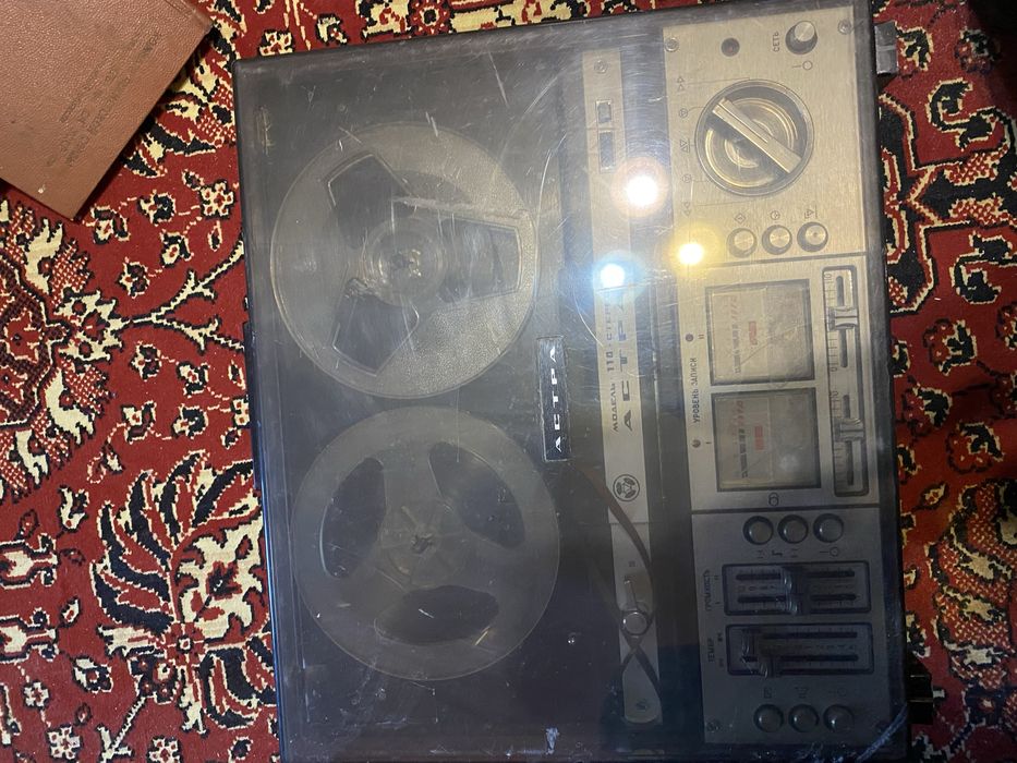 Продам бабинный магнитофон