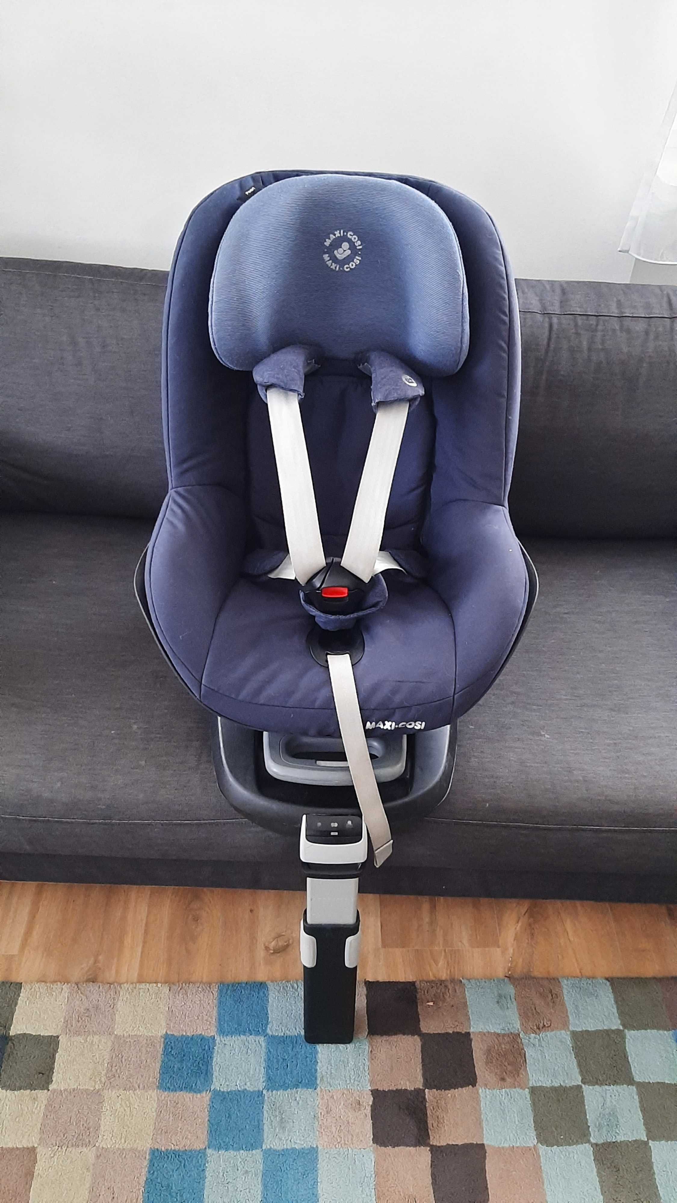 Maxi Cosi Pearl 9-18 kg + baza Familyfix