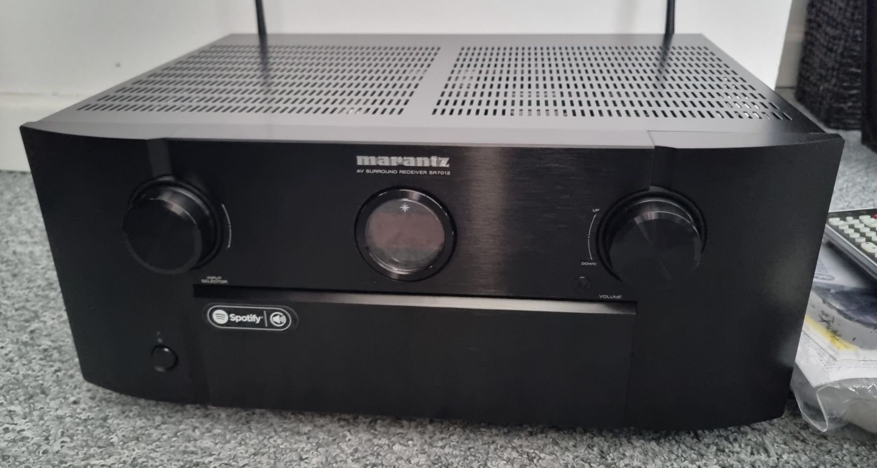 Amplituner Marantz sr7012