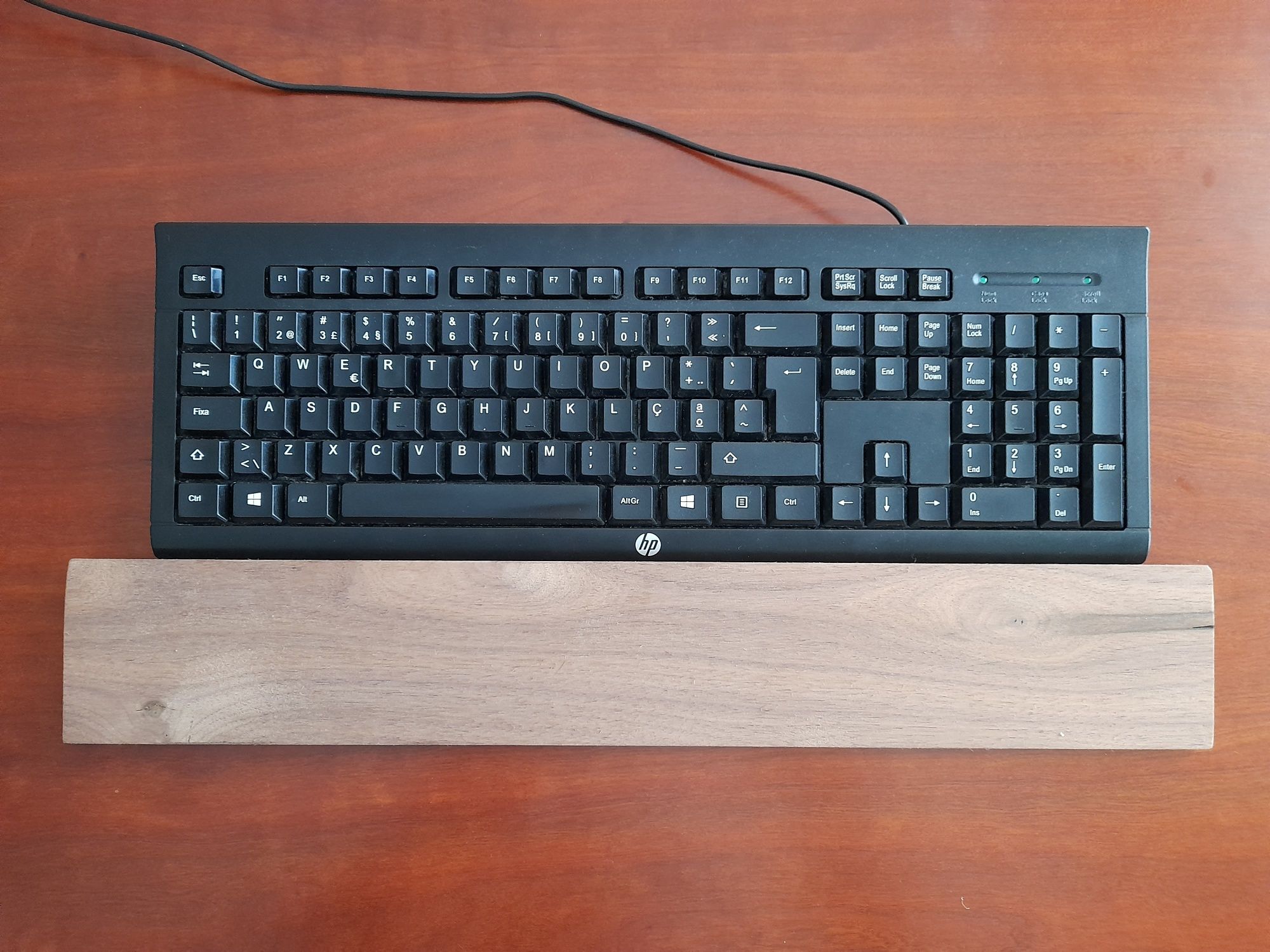 Base / Apoio teclado em madeira