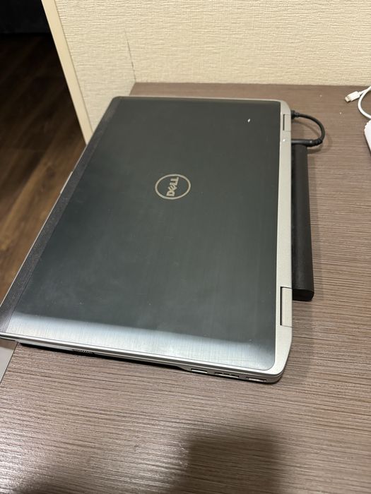 Ноутбук Dell-E6530 corei7,16гиг,ssd240