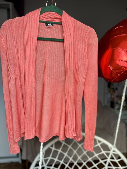 Narzutka / sweterek w kolorze brzoskwiniowym h&m