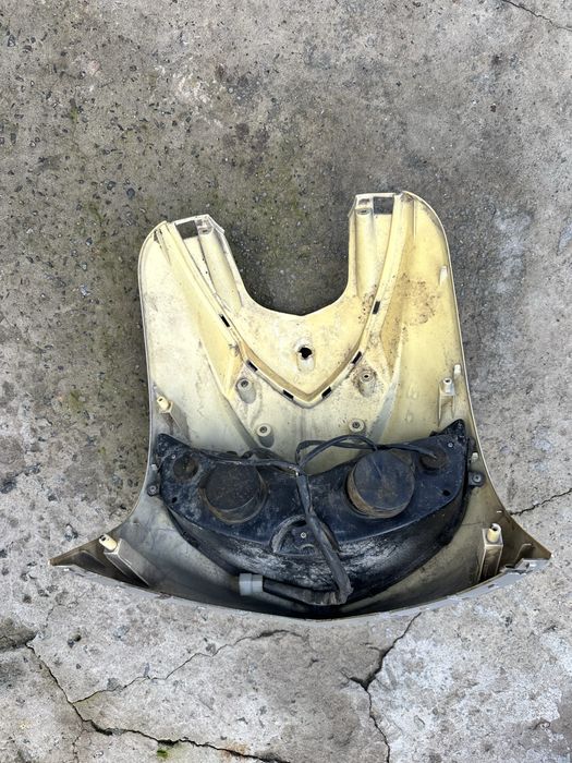 Продам фара пластик на скутер