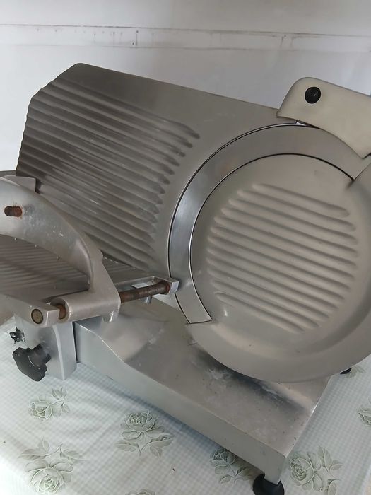Fatiadora de Carnes profissional
