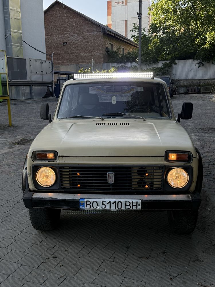 ВАЗ/лада НИВА 2121.