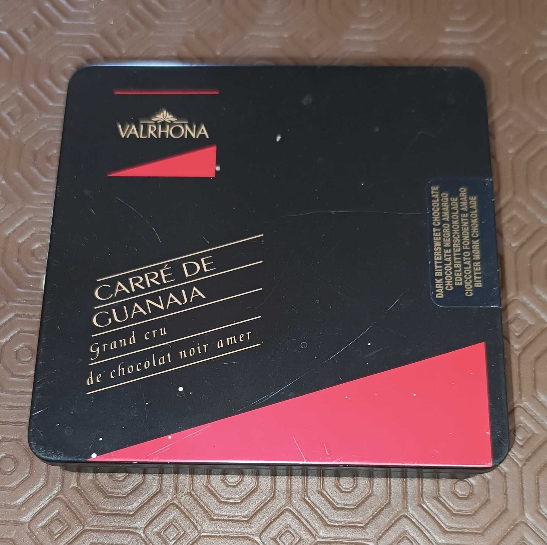 Caixa Vintage Valrhona Chocolate