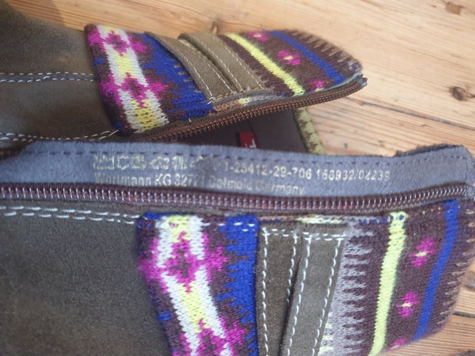 Damskie ocieplane botki buty jesienno-zimowe na koturnie  rozmiar 40