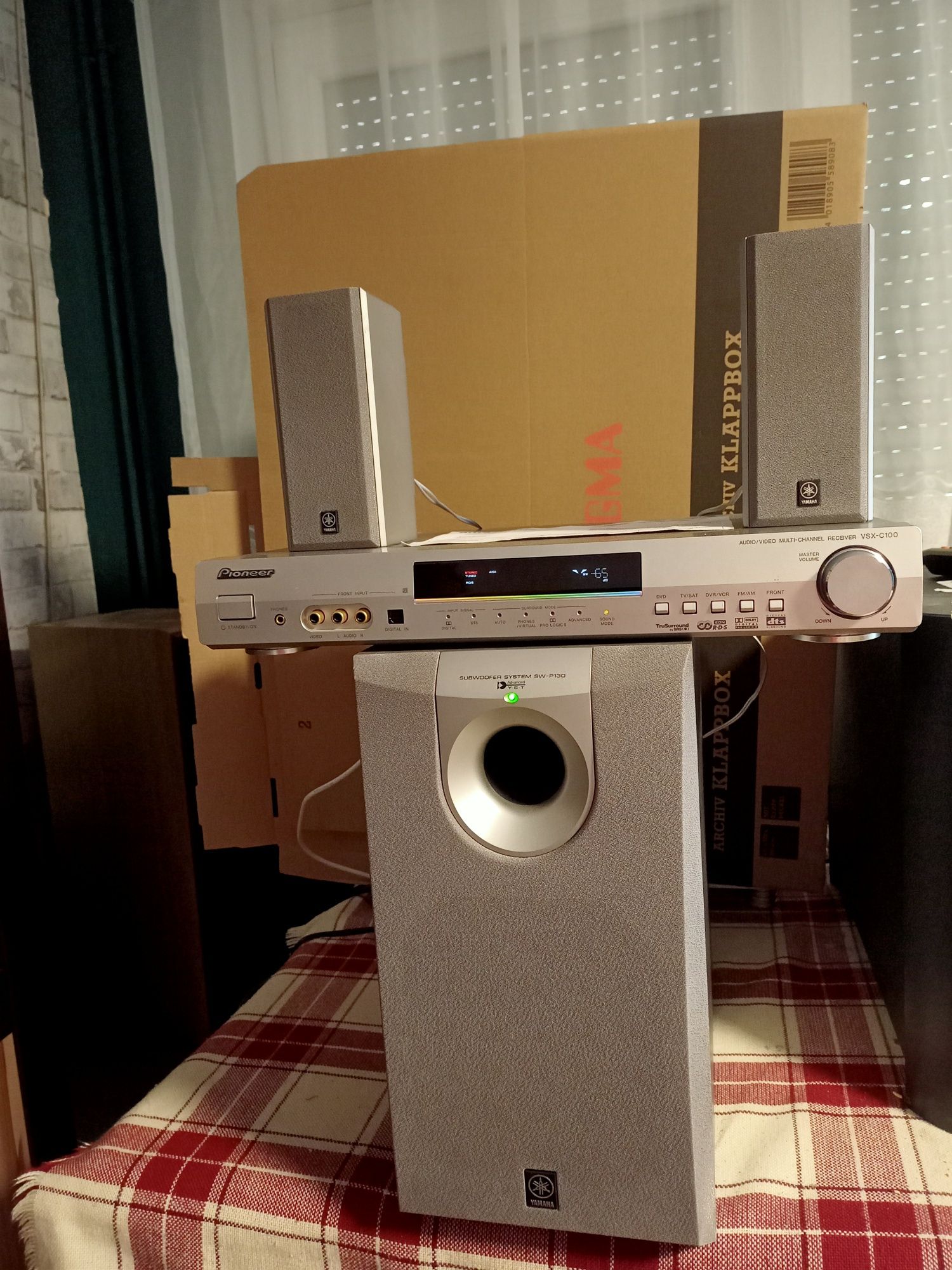 Amplituner Pioneer VSX-C100
