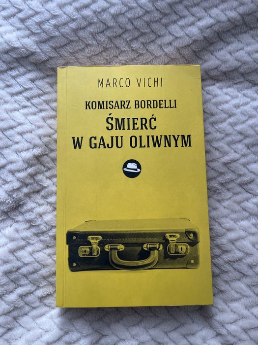 Ksiazka komisarz bordelli smierć w gaju Oliwnym