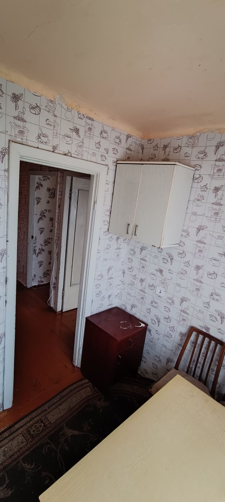 Продам 2к квартиру пр.Пилипа Орлика 15.