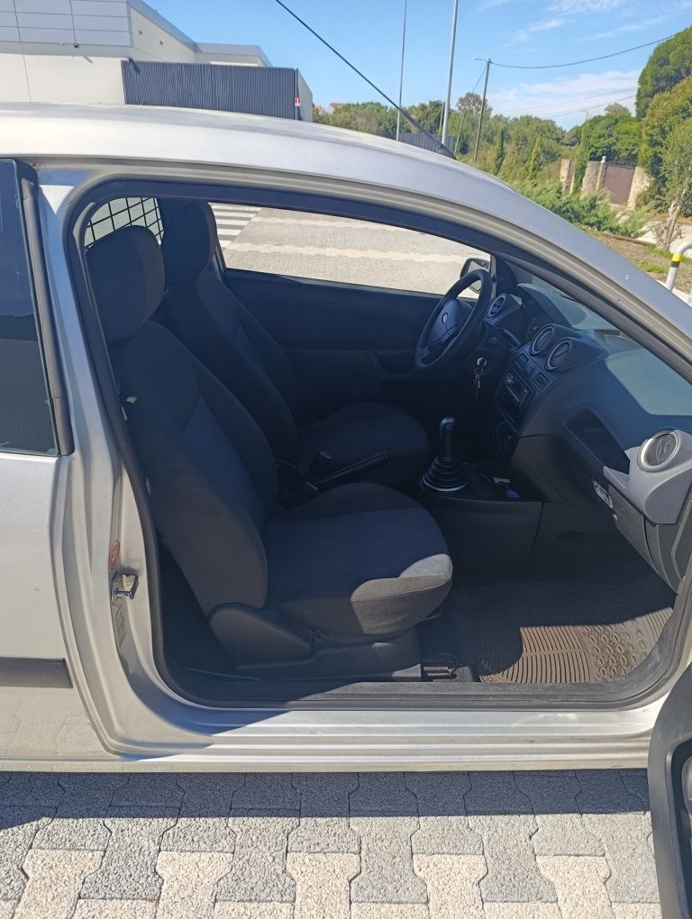 Ford fiesta 1.4 tdci