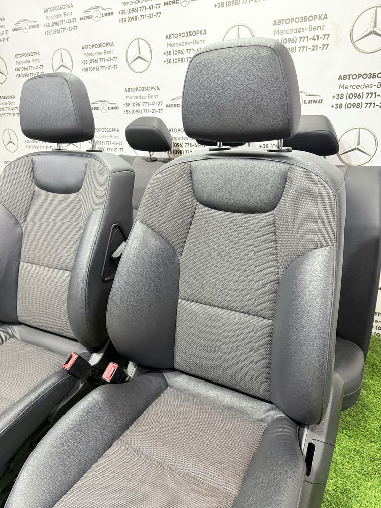 W204 Кожа комплектуючи салон карти сидіння Mercedes C-class Шрот