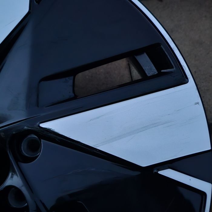 Felga 19cali 5x108 7.5j et50.5 oryginal Volvo xc40 xc60