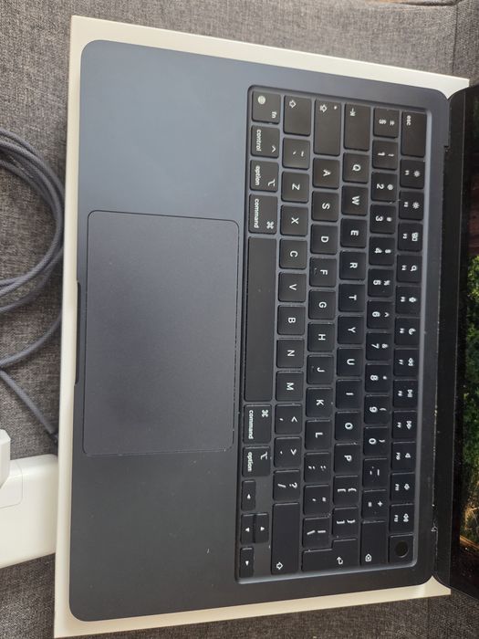 MacBook Air M2 256 GB 16 GB RAM