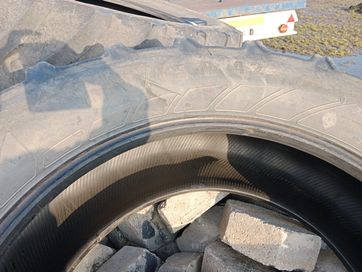 Opon rolnicza 650/65 R42