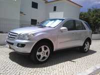 Mercedes-Benz ML350 - Gasolina