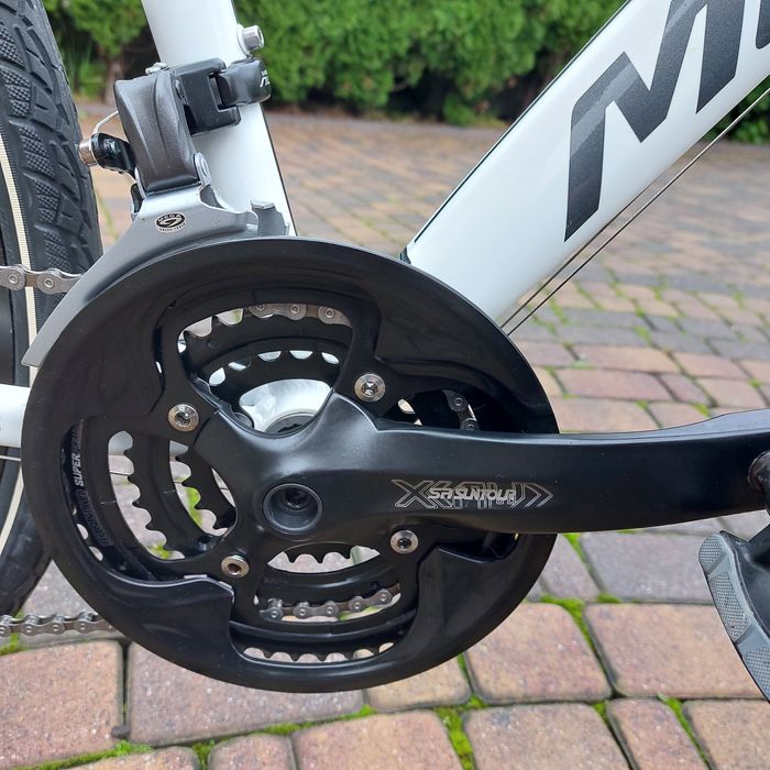 Jak Nowy Rower Merida Crossway 40 r. L 52cm Shimano Altus 3x9 Biały