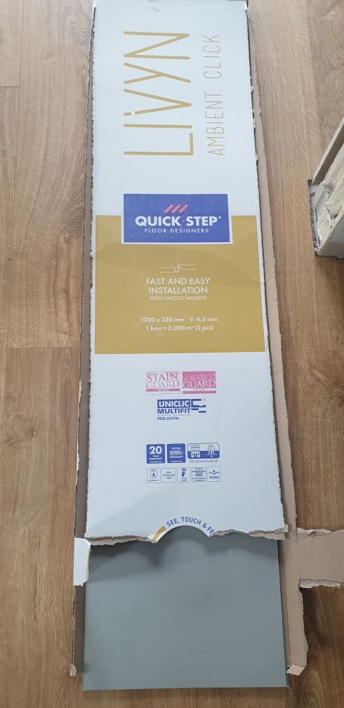 Panel winylowy quick step imitacja betonu 4.5mm AMBIENT LIVYN