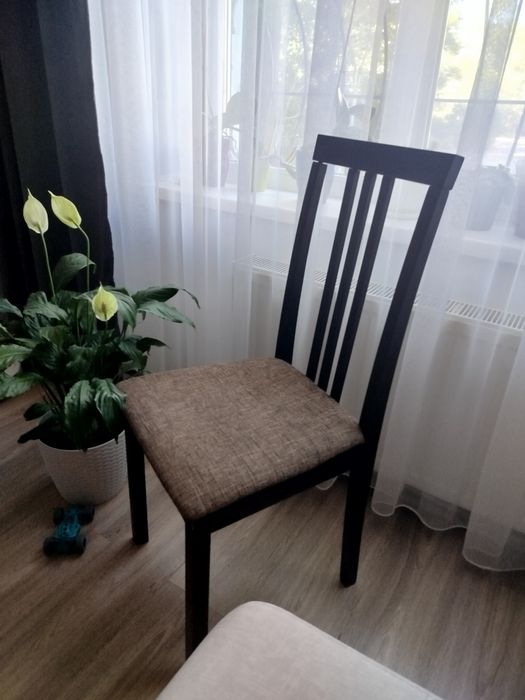 Продам стулья кухонные