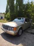 Mercedes-Benz W-124 Переоформляється