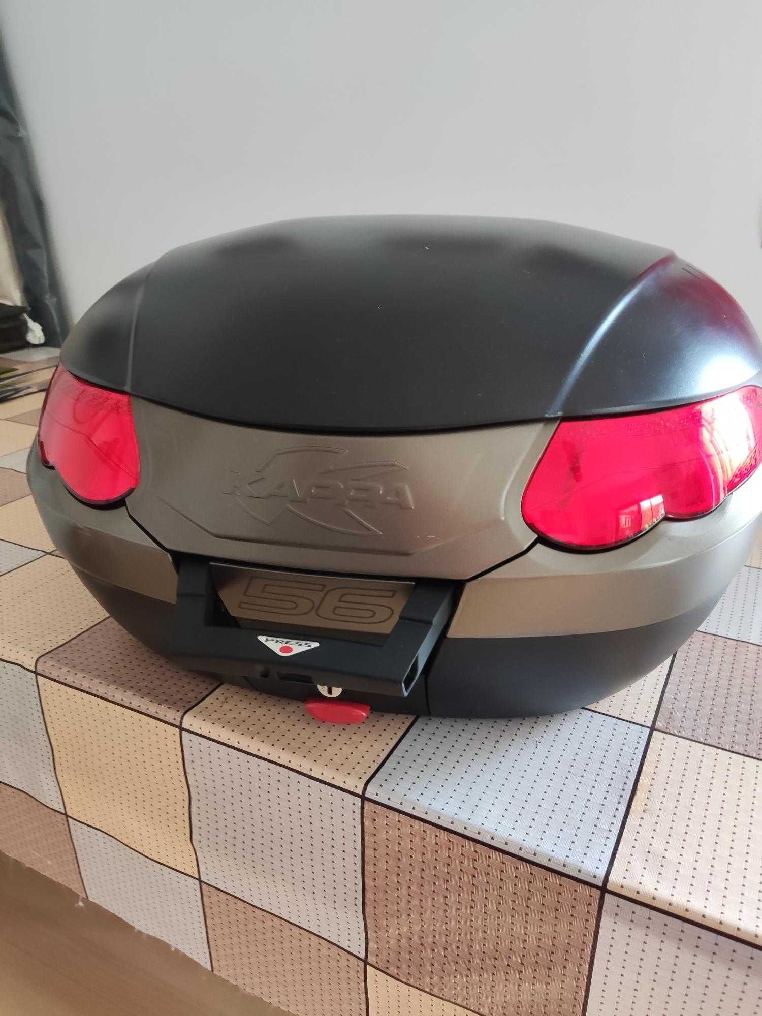 Mala top case Kappa (Givi) 56L 2 capacetes