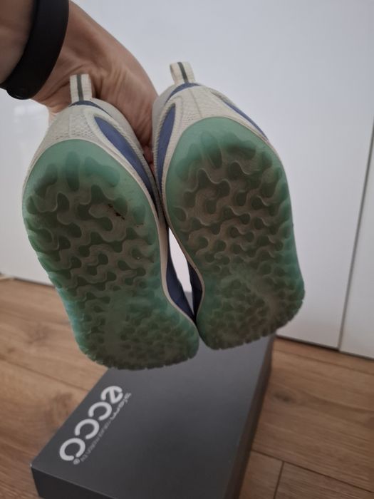 Niebieskie buty Ecco biom 38