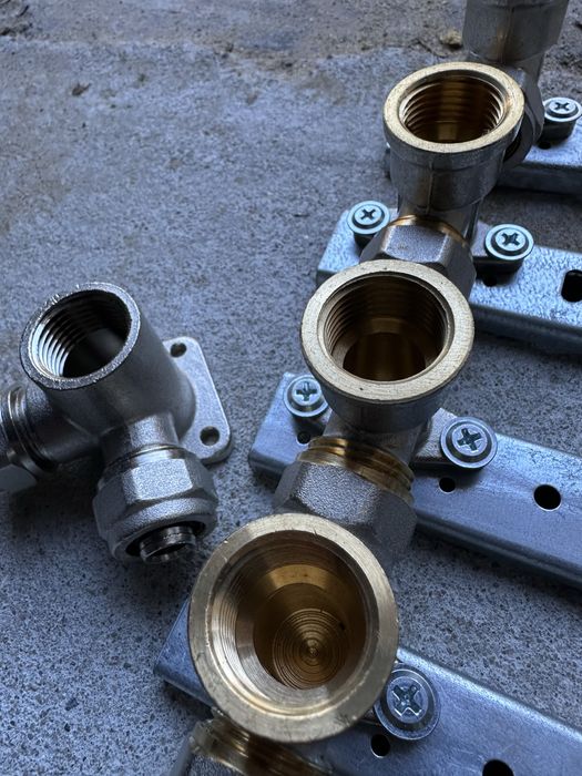 Pex listwa montazowa 16 mm x1/2