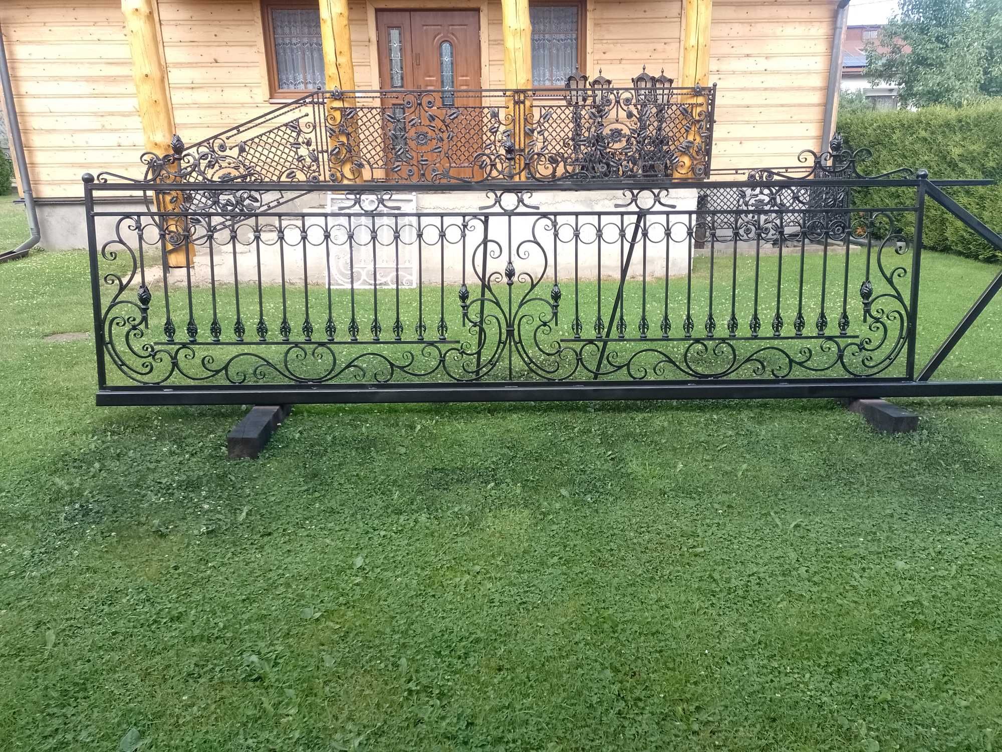 Brama przesuwna / PRODUCENT bram, przęseł, balustrad