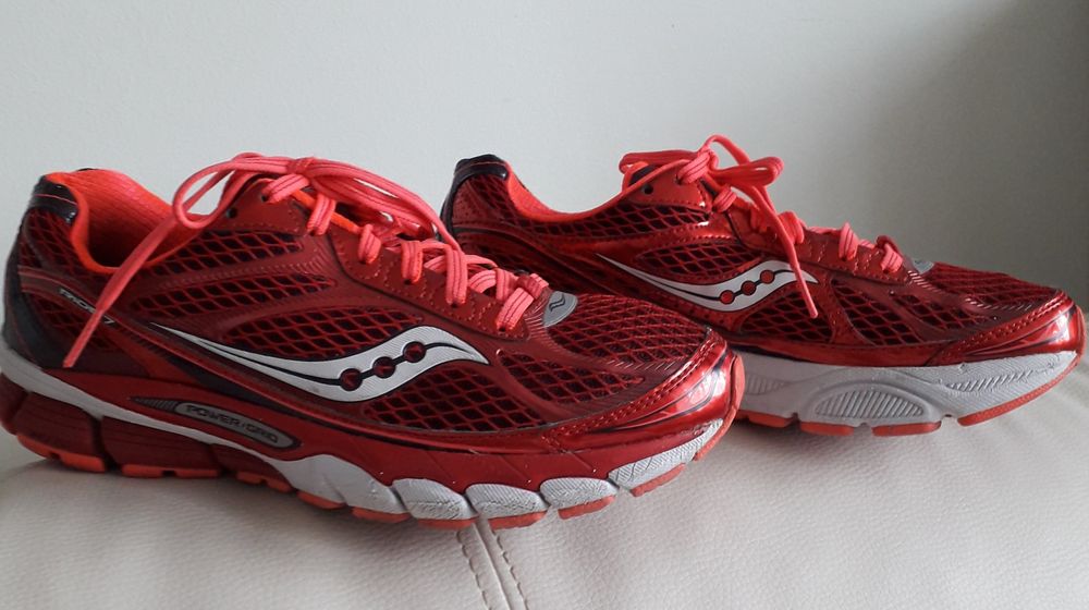 Buty do biegania Saucony Ride7 roz.40