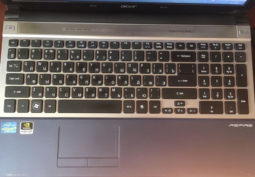 Ноутбук Acer 5830G