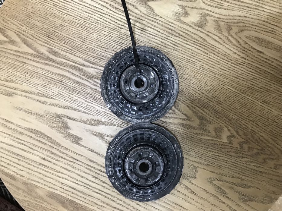 Опора шевроле камаро. Побушки амортизаторів chevrolet camaro. Оригінал