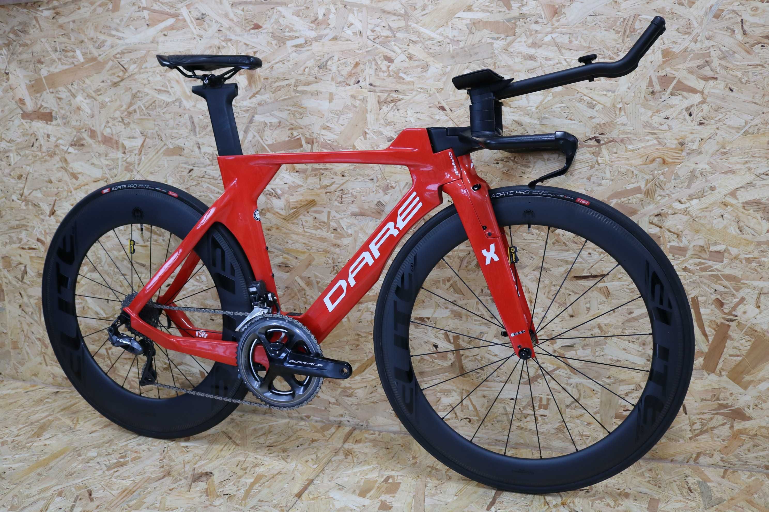 Bicicleta TT/Triatlo Dare TT - Shimano Di2 - Cabos ocultos