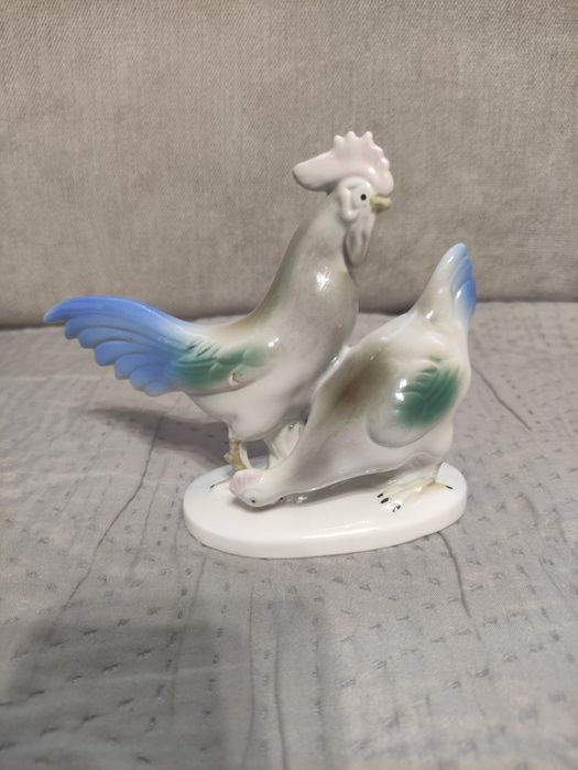 Porcelanowa figurka kogut z kurą Niemiecka