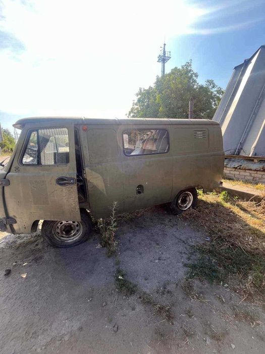 Продам УАЗ 3741 Буханка