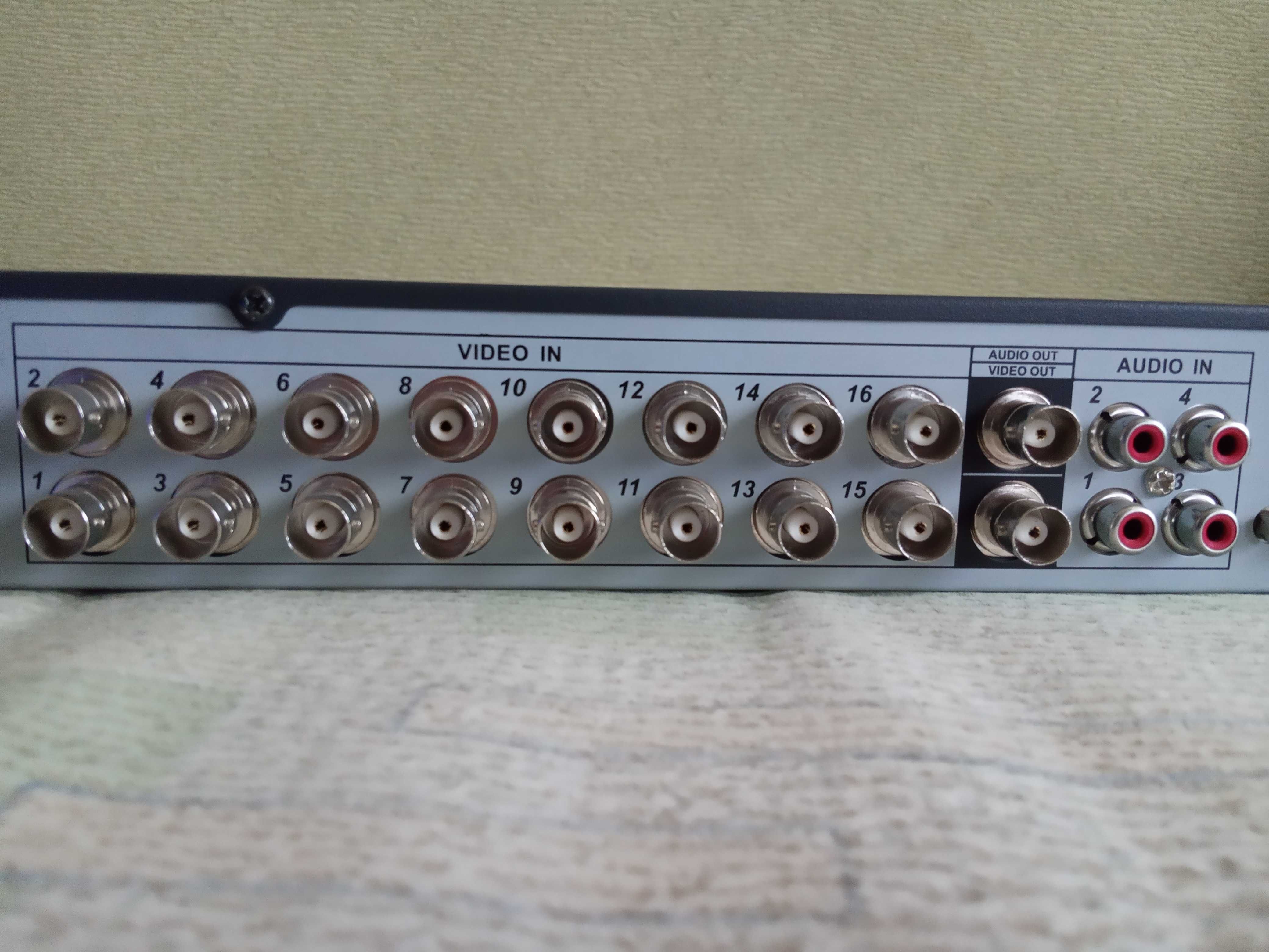 Видеорегистратор Dahua DVR-3116